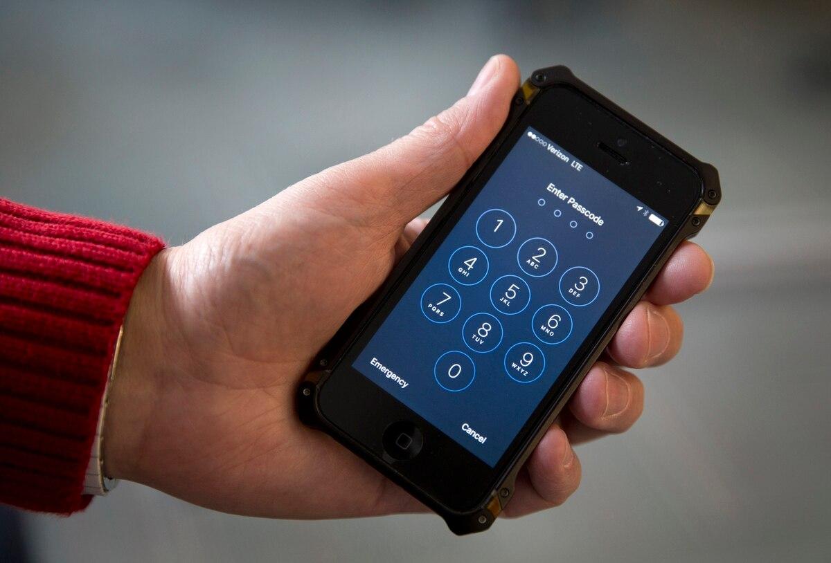  Veterans can now access their VA medical records through their iPhones