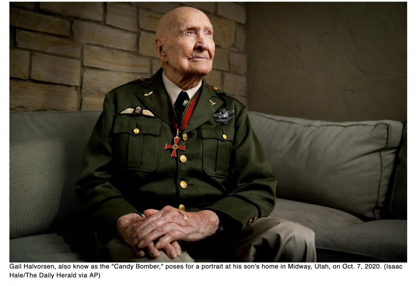 Candy Bomber during Berlin Airlift glides into milestone birthday